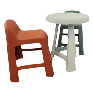 עמדת בר- שולחן + כיסאות